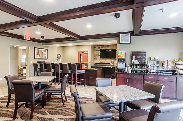 Public Area 2, Cobblestone Inn & Suites - Guernsey, Platte