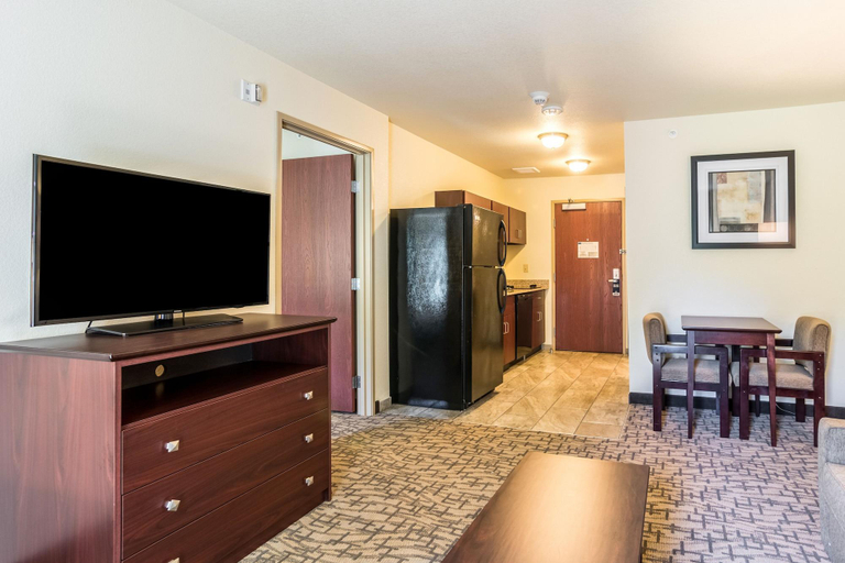Public Area 2, Cobblestone Hotel & Suites - Greenville, Mercer