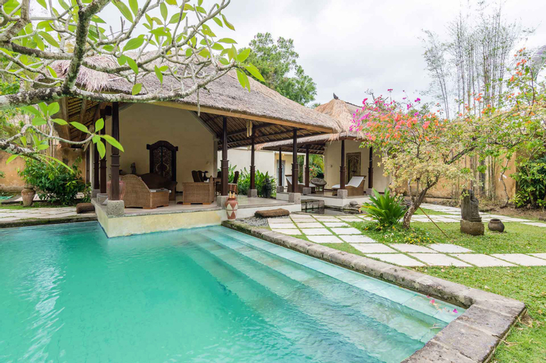 Swimming Pool 7