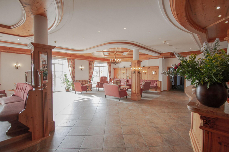 Public Area 3, Glasl's Landhotel, Ebersberg