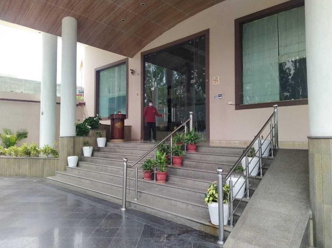 Public Area 3, Devashish Hotel, Nainital