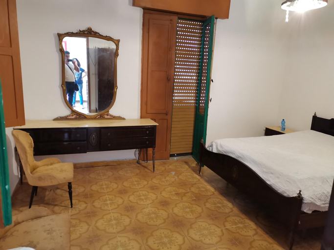 Private house with private entrance, Reggio Di Calabria