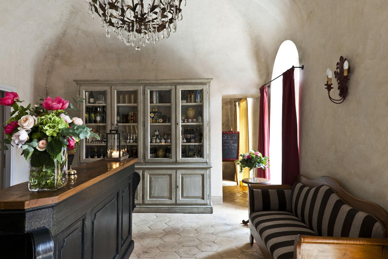 Public Area 4, Relais Del Maro, Imperia