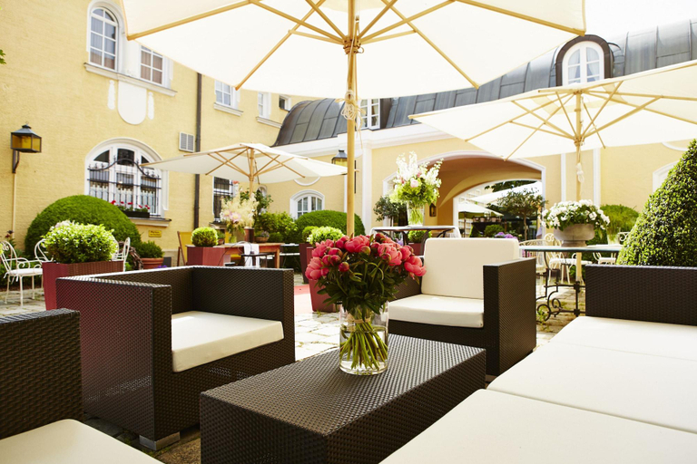 Public Area 4, Hotel Gutsgasthof Stangl, Ebersberg