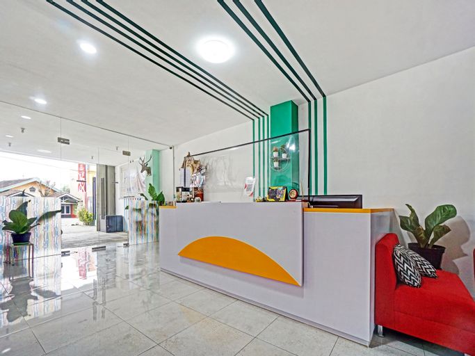 OYO 90459 Azka Style Syariah, Malang