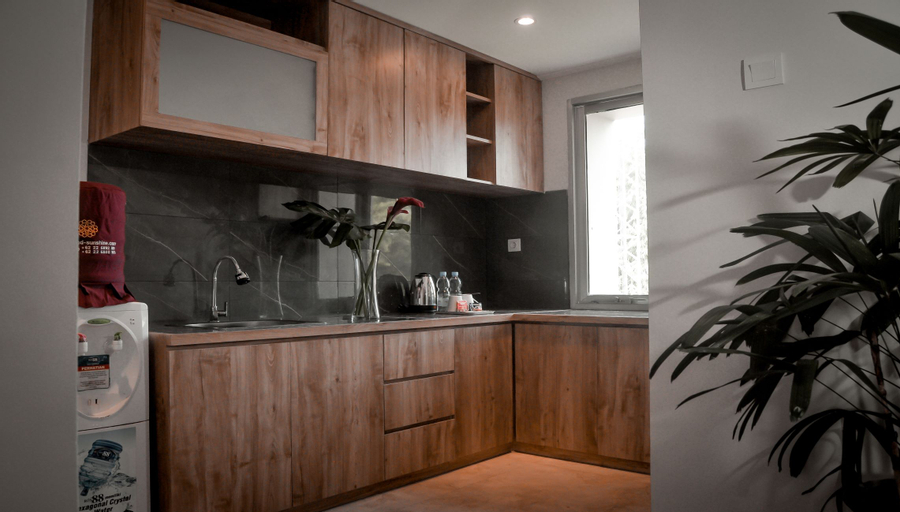 Dining Room 14