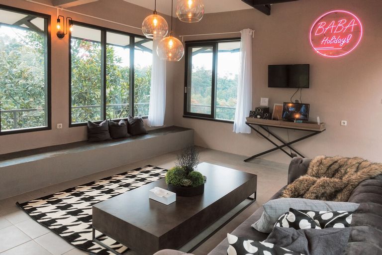 Public Area 2, Villa Baba - Industrial,Cliff Mountain View, Bogor