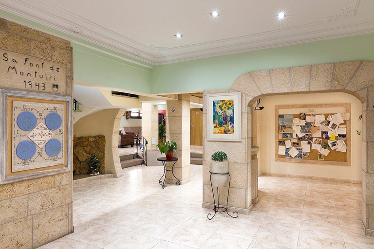 Public Area 3, Hotel Balear, Baleares