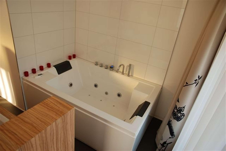 Bathroom 4, Amrâth Berghôtel Amersfoort, Amersfoort
