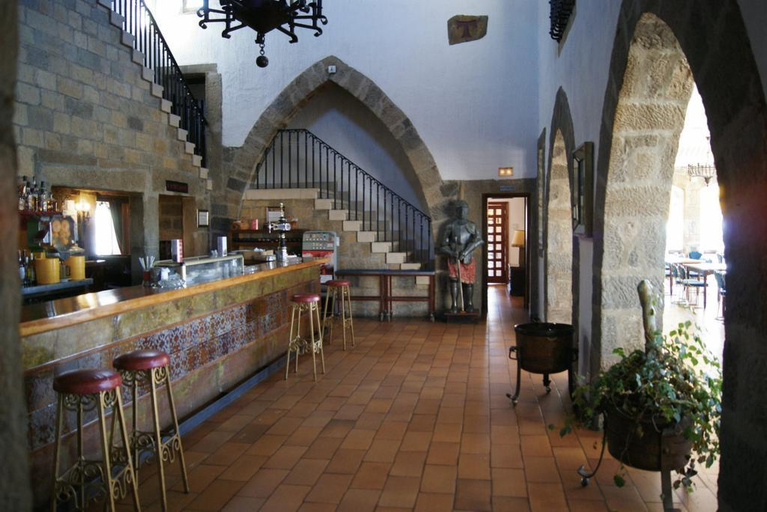Public Area 2, Temple Pradorrey, León