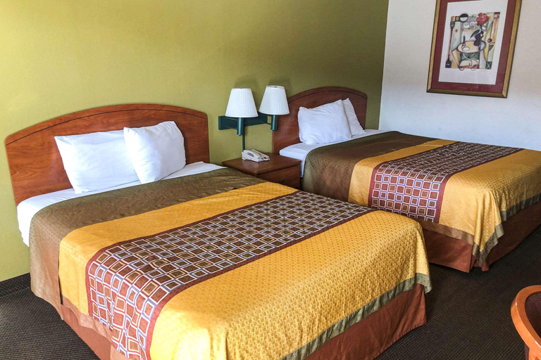 Bedroom 3, Econo Lodge Oklahoma City, Oklahoma