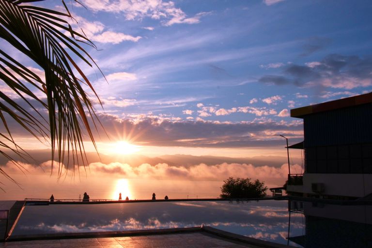 dKalora Hotel & Resort, Palu