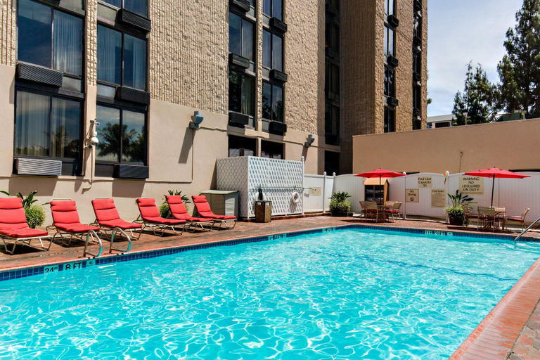 Sport & Beauty 5, Hotel Burbank, Los Angeles