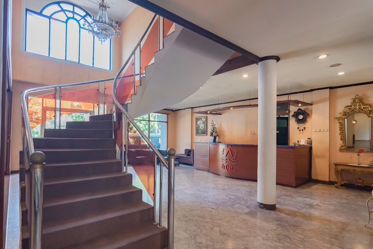 Others 5, Dequr Hotel Dipati Ukur Mitra RedDoorz, Bandung