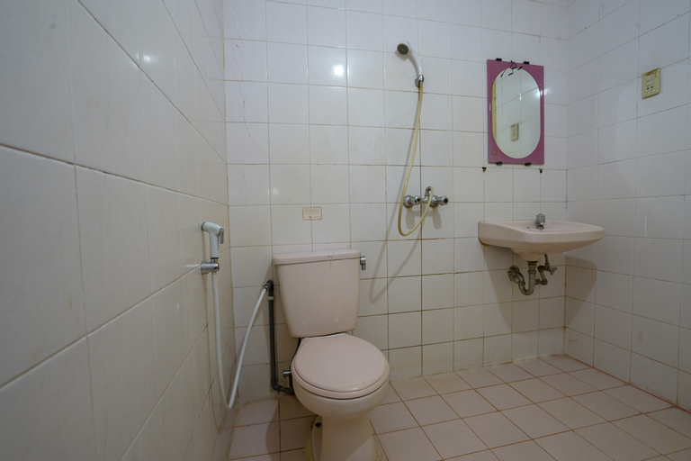 Bathroom 3