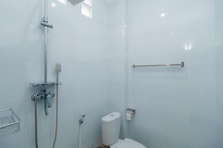 RedDoorz Syariah near Jalan Ahmad Yani Banjarmasin 3, Banjarmasin