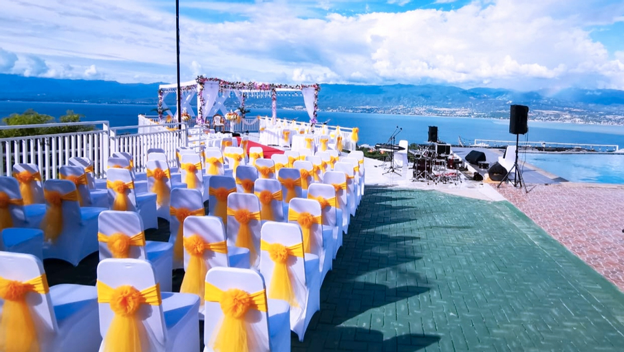 dKalora Hotel & Resort, Palu