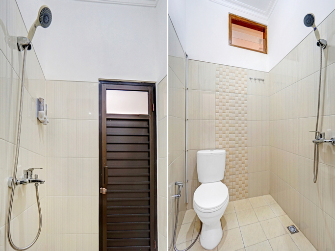 OYO 90383 Avisha Guest House Syariah, Malang