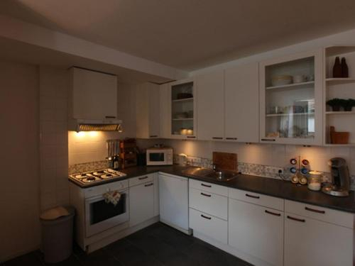 Ira Apartment, Namur