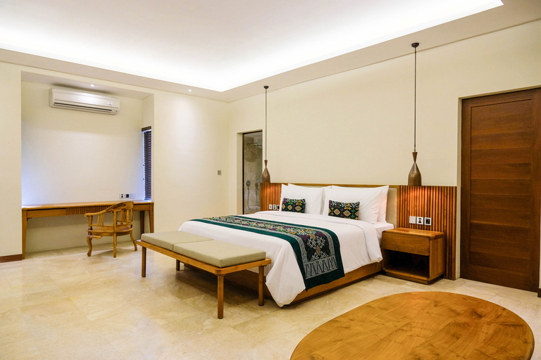 Bedroom 30