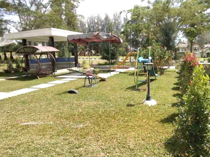 Exterior & Views 2, Villa Green Hill Sibolangit OniOmo 4BR, Deli Serdang