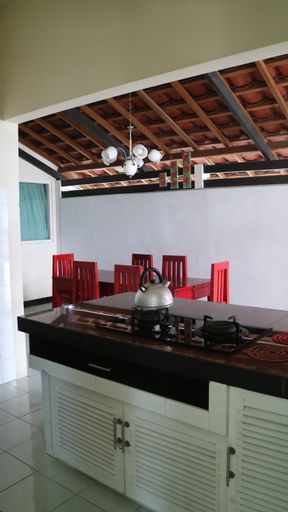 Dining Room 3