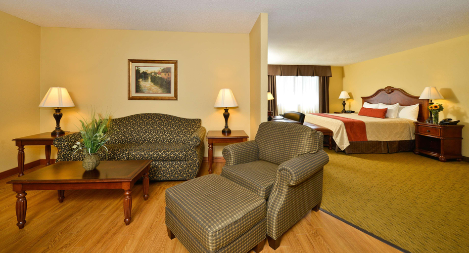 Public Area 3, Bw Plus Dubuque Hotel & Conference Center, Dubuque