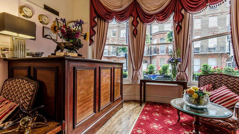 Public Area, Hotel La Place, London