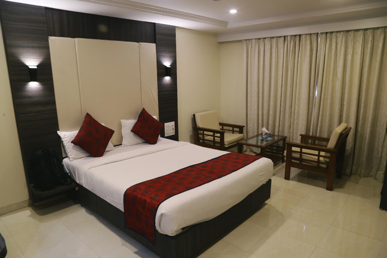 Bedroom 5, Venkat Presidency, Thane
