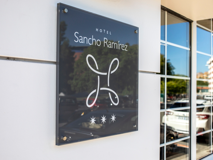 Public Area 3, Hotel Sancho Ramírez, Navarra