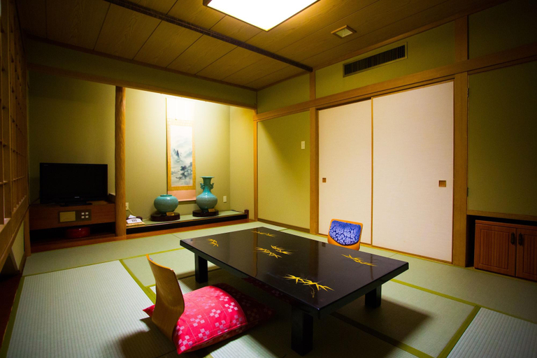 Bedroom 5, Hotel Sekitei, Fuefuki