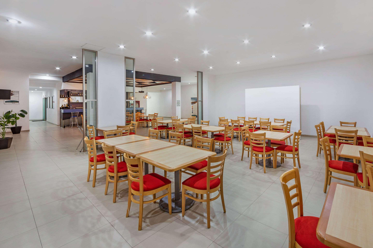 Food & Drinks 5, Sleep Inn Tuxtla Las Americas, Tuxtla Gutiérrez