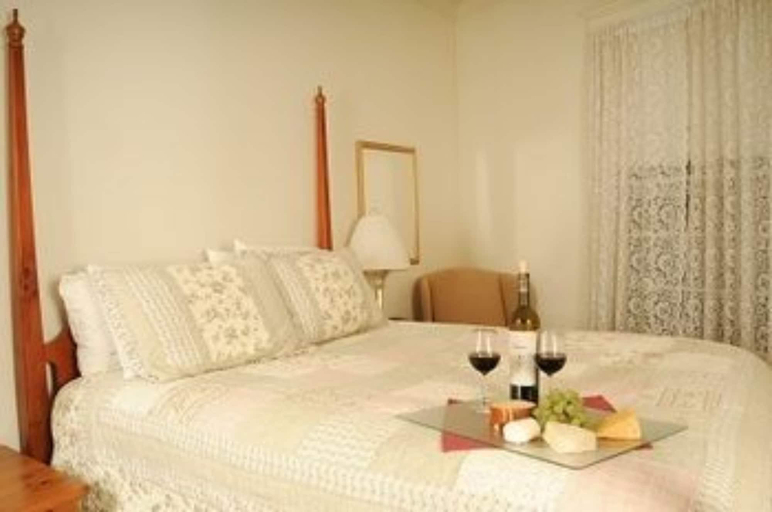 Bedroom 3, Currier Inn bed and Breakfast, Weld