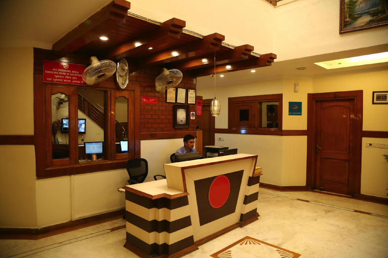 Public Area 2, Hotel Diamond Plaza, Chandigarh