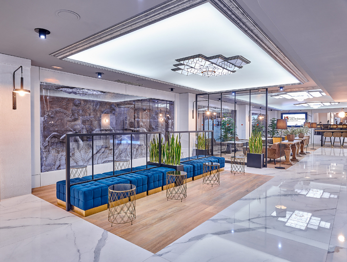 Public Area 4, Gran Hotel Luna de Granada, Granada