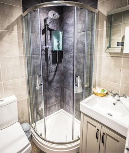 Bathroom 3, Westbourne Guest House, Conwy