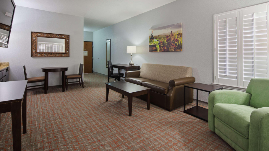 Public Area 2, Best Western Plus Fredericksburg, Gillespie