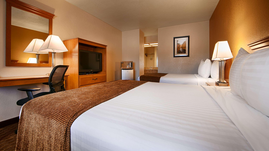 Bedroom 3, Best Western Sawmill Inn, Navajo