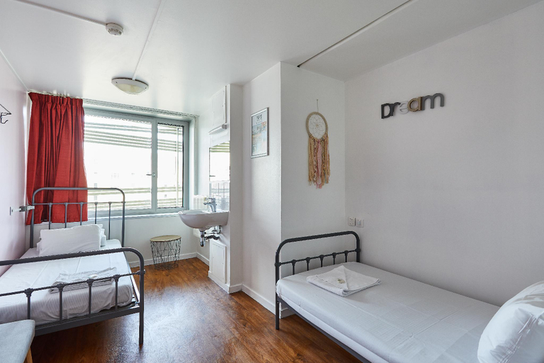 Bedroom 4, St. Christophers Paris Canal, Paris
