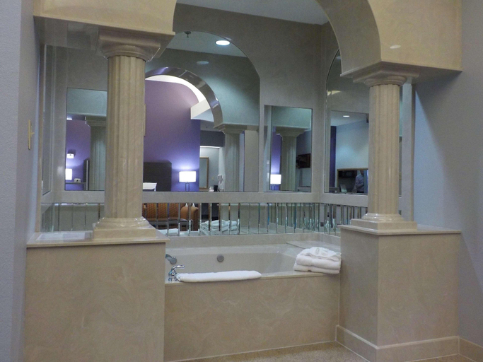 Bedroom 3, Surestay Plus By Best Western Warner Robins Afb, Houston