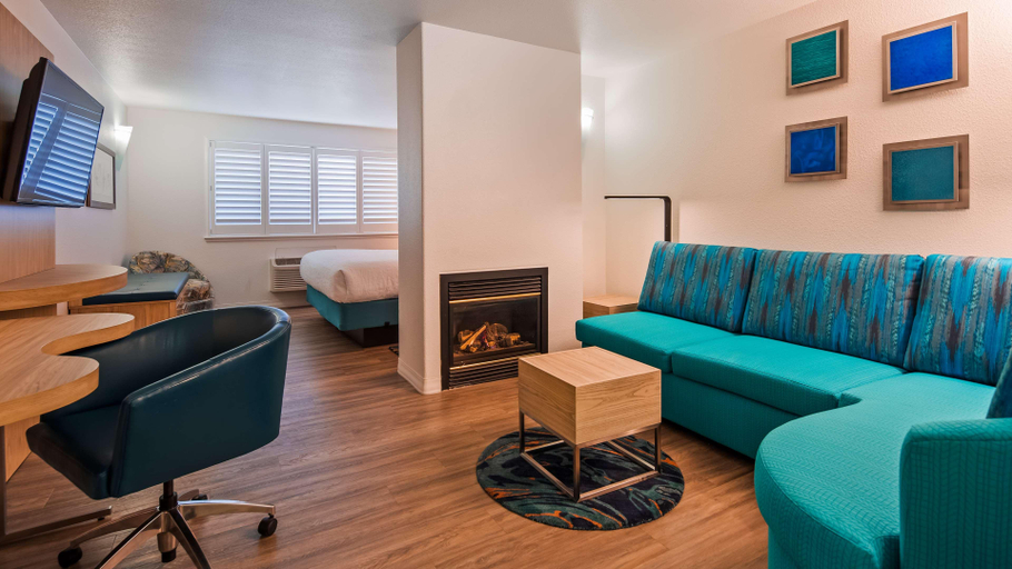Public Area 2, Best Western Plus Capitola By-the-sea Inn & Suites, Santa Cruz