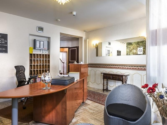 Public Area 3, Hotel Le Clos d'Alésia, Paris
