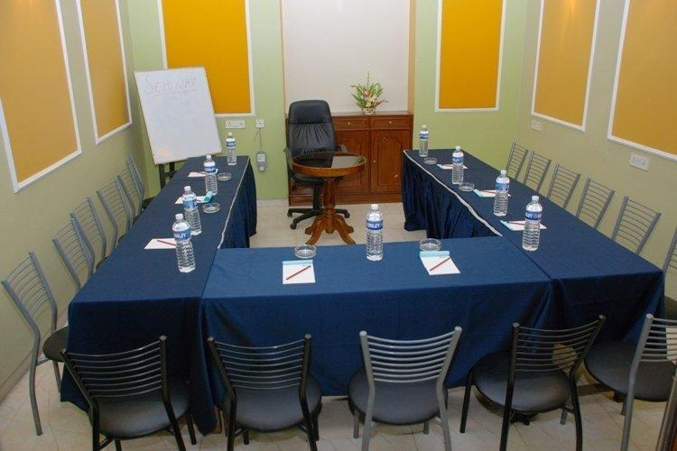 Exterior & Views 2, HOTEL HOUSEZ43, Kolkata