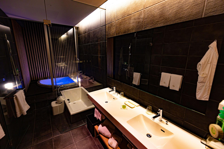 Bathroom 5, THE MEIBIA MIYAZAKI, Miyazaki