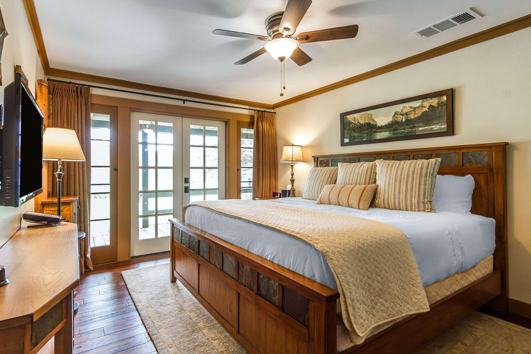 Bedroom 4, Sierra Sky Ranch, an Ascend Hotel Collection, Madera