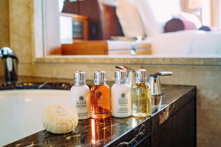 Amenities 25