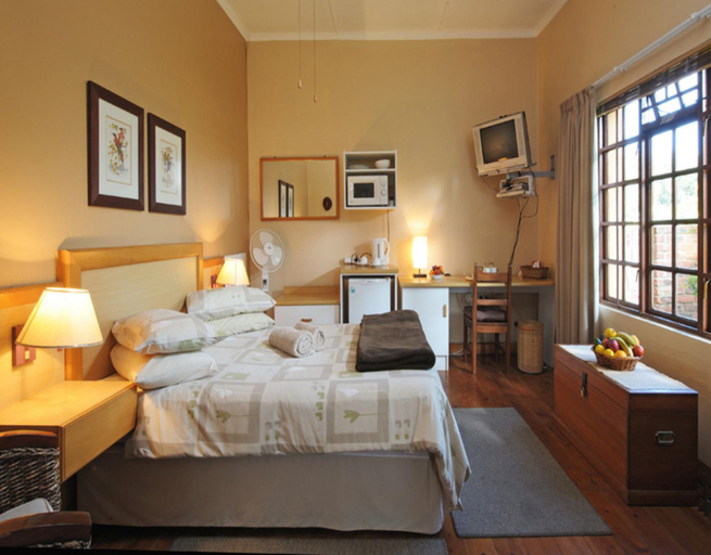 Bedroom 2, Treetops Guesthouse, Nelson Mandela Bay