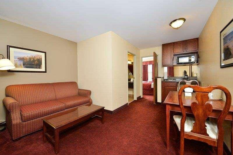 Public Area 3, Hotel Chequamegon, BW Signature Collection, Ashland