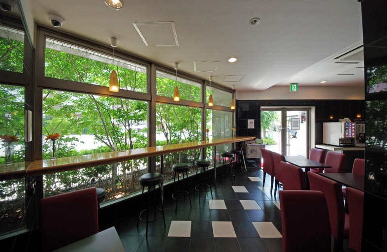 Food & Drinks 4, Urbain Hiroshima Executive, Hiroshima