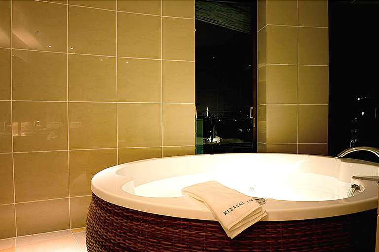 Bathroom 5, Kizashi The Suite, Kyoto
